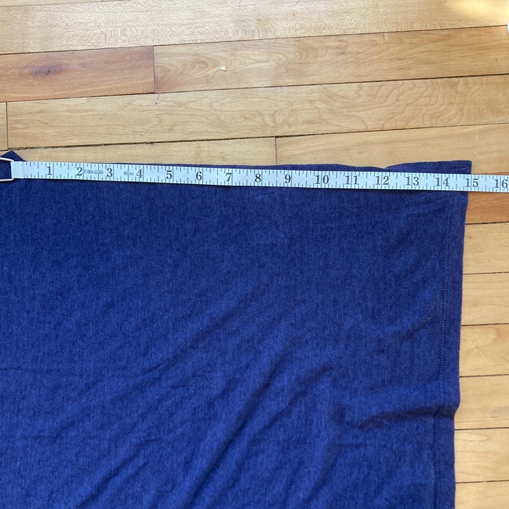 GAP Top - Picture 7 of 8